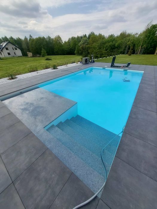 Budowa basenów ogrodowych