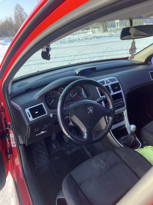Продам Peugeot 307