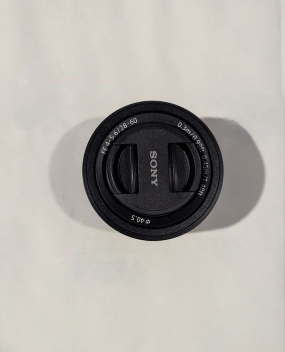 Sony FE 4-5.6/28-60mm - Objetiva