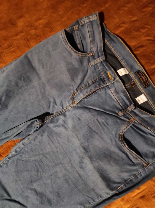 Proste damskie spodnie r. 48 Rainbow