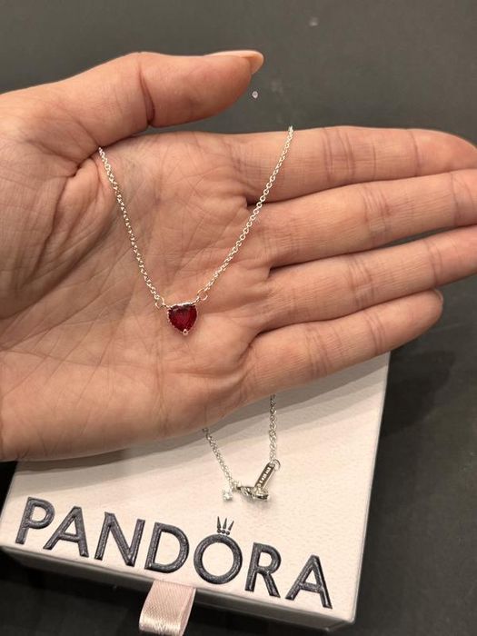 Жіноче срібне намисто ланцюжок з кулоном біле рожеве чер серце pandora