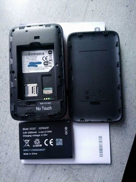 Мобільний 4G-маршрутизатор Xiaomi F490 4G LTE