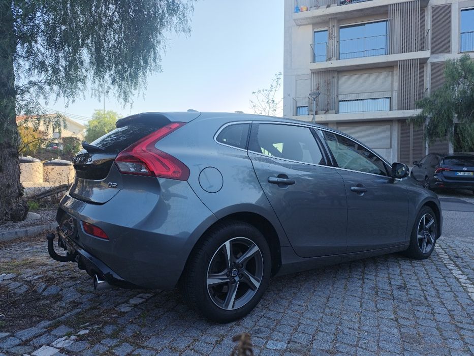 Volvo V40 2.0 R design Nova