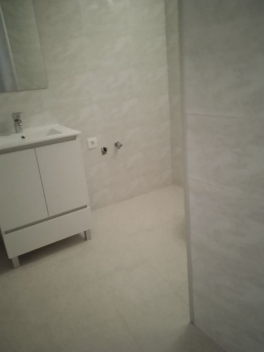 Casa p/ Alugar em Travanca Cinfaes
