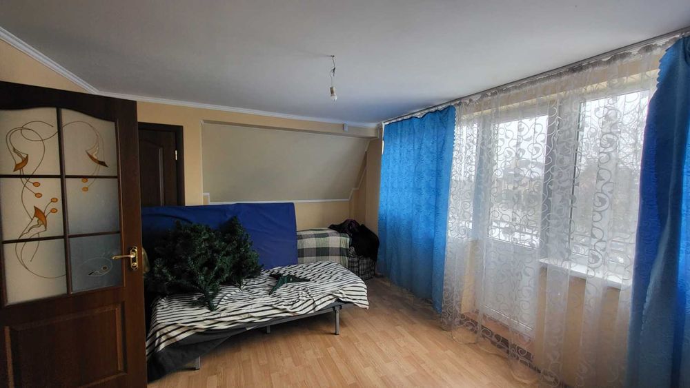 Продаж будинок с. Підгірне (м. Винники)