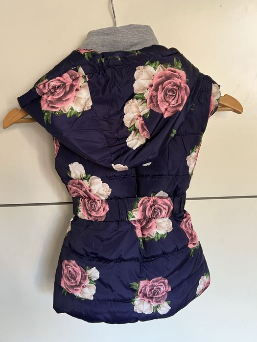 Утеплена жилетка, безрукавка на вік 5-7 років