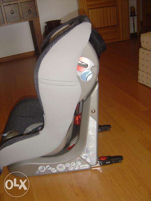 Cadeira Auto Chicco 9/18 kg (1-5 anos)
