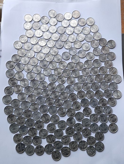 190 moedas novas de saco de 10 centavos de 1978