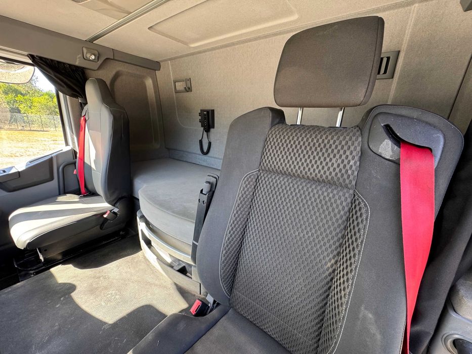 2015 Renault C 430.18 4X2 T E6 Camião Trator