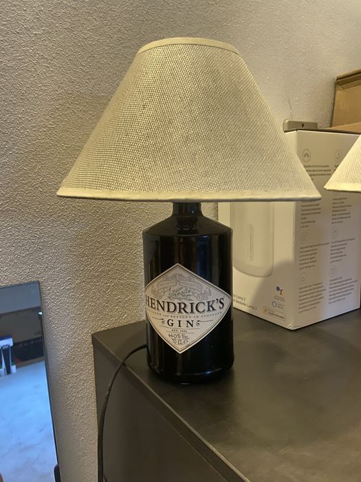 Candeeiros de garrafa HENDRICK’S