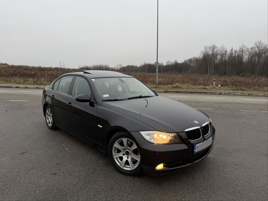 BMW E90 2.0D M47 Duża Navi! Szyber! Grzane fotele!