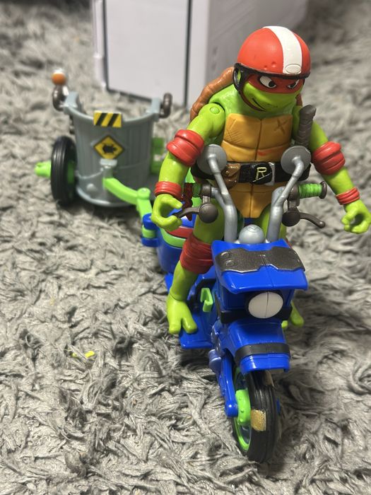 Колекційна фігурка TMNT «Черепашки-Ніндзя MOVIE II» - ЛЕОНАРДО НА