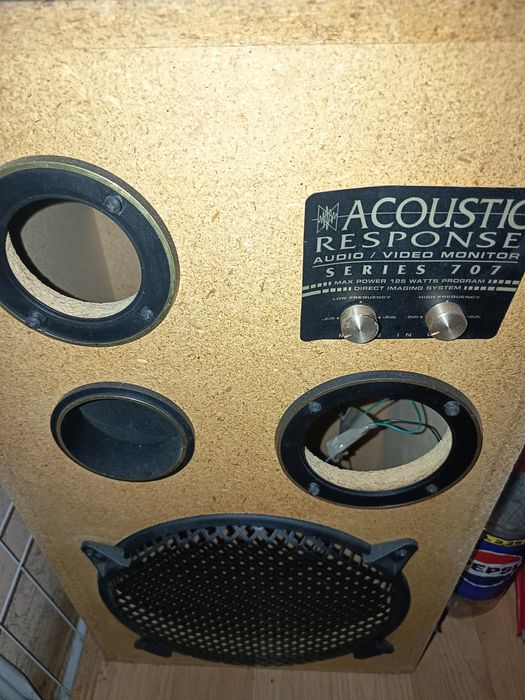 Sprzedam 2 szt kolumn monitory Acustic Response 707