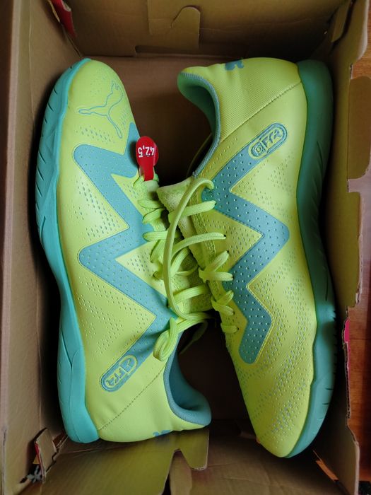Футзалки Puma Future, 42,5 розмір , копи, чешки, сороканіжки, взуття для футзалу