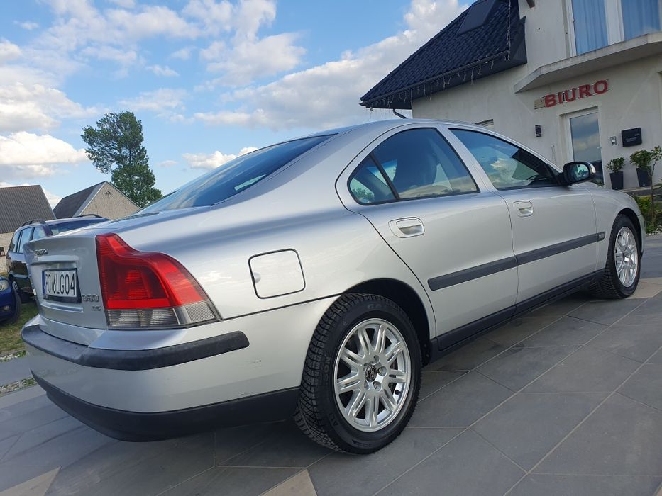 * * VOLVO S60 * * 2002r * * 2.4D * * Automat * * Bardzo Ładny Stan * *