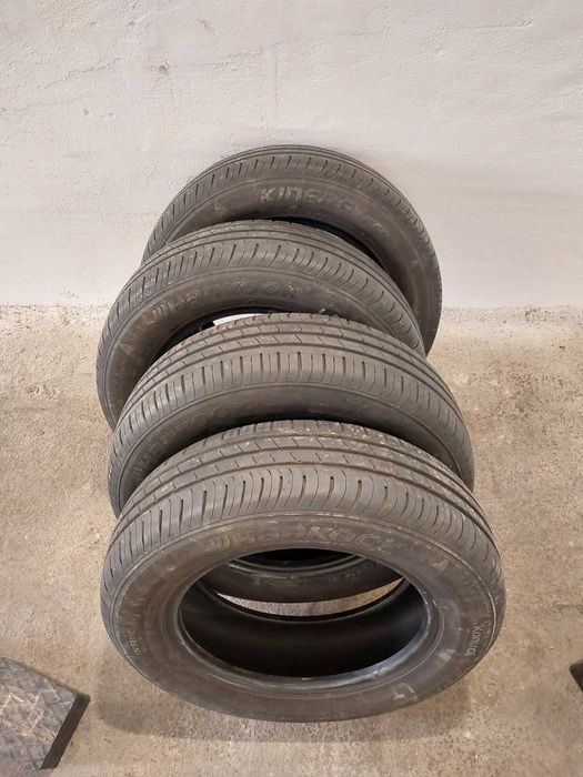 Sprzedam komplet opon lato (4 sztuki)