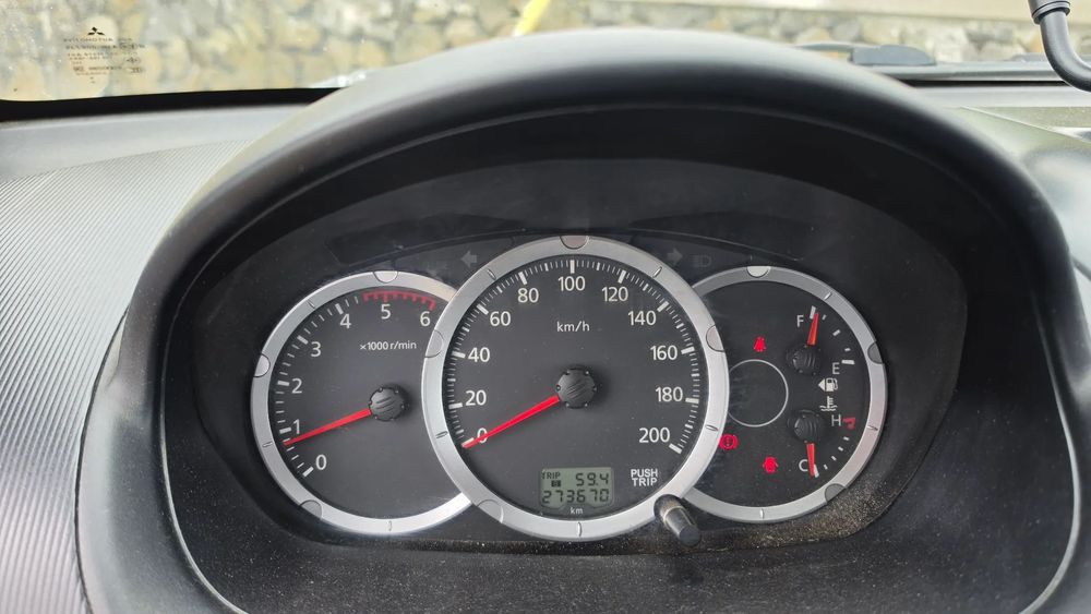 Mitsubishi L200 2.5 DI-D C.Inv.AC 3L CC 4WD