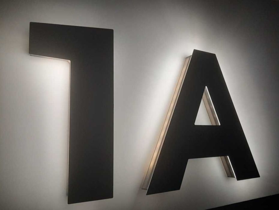 Cyfra 3D Podświetlany Numer Domu LED Aluminium 30 cm Kolory