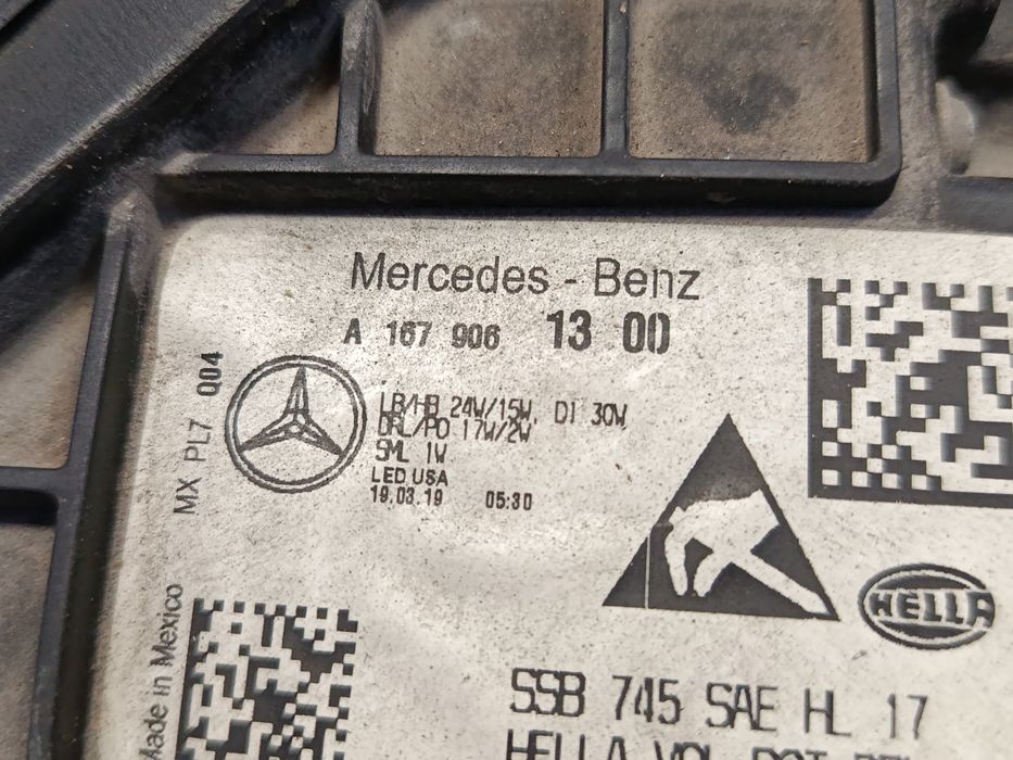 Фара передня права фара передняя правая Mercedes Benz GLE W167 Мерседес ГЛЕ A1679061405