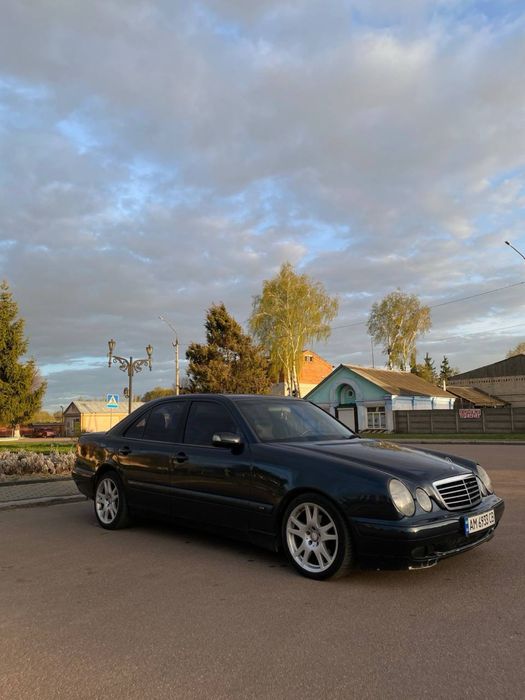 Продам Mercedes w210