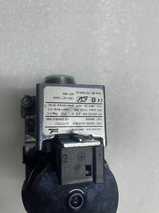 Viessmann Vitodens W200 Elektrozawór armatura gazowa Ces10