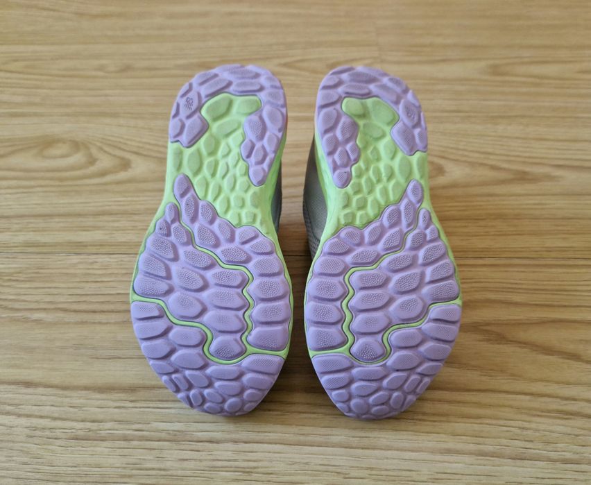 Кросівки для дівчинки New Balance 35 розмір (стелька 22.5см) Original