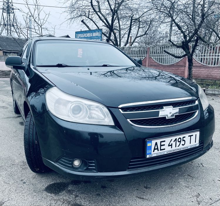 Продам чудове доглянуте авто , салон шкіряний з підігрівом , салон автівки без ушкоджень потертостей та явних механічних пошкоджень шкіра в дуже чудовому стані майже без слідів єксплуатації  , підігрів працюючий , в автівці є клімат , круїз контроль , кондиціонер , складання дзеркал , також встановлений газ , магнітола , зовнішній вигляд авто в чудовому стані без дірок та рижиків , ходова частина без стуків двигун автівки сухий , вкладень авто не потребує як кажуть сів поїхав