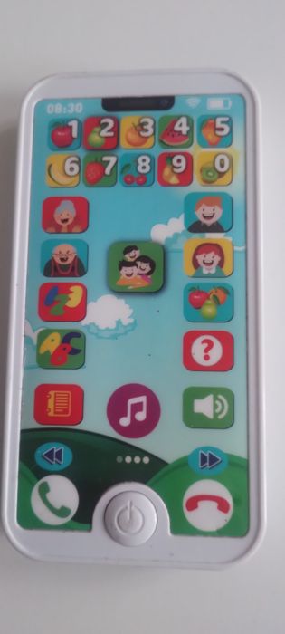 Pierwszy telefon dla maluszka