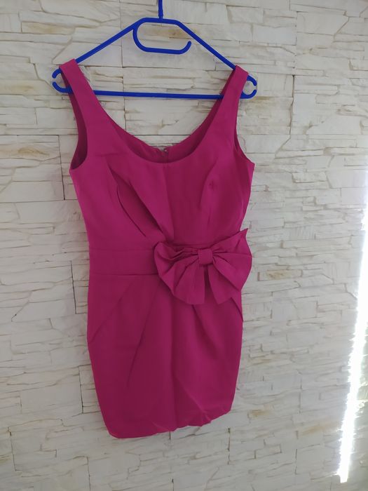 Fuksjowa sukienka kokarda 36