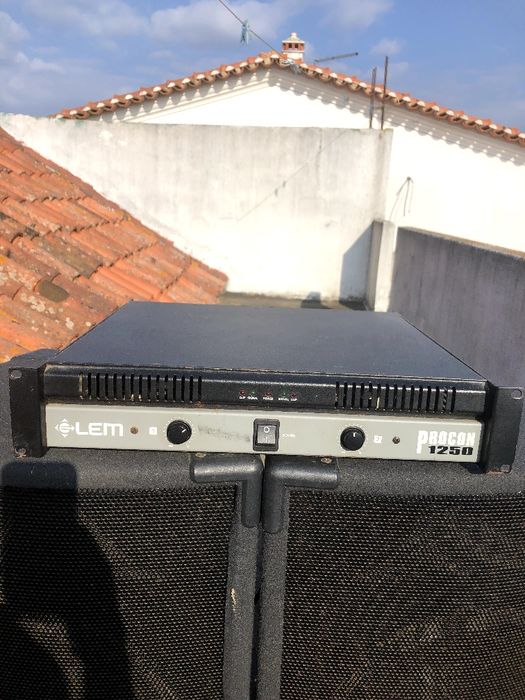 Amplificador PA + Colunas PA +Mesa Mistura PA ; oferta de cabos para colunas