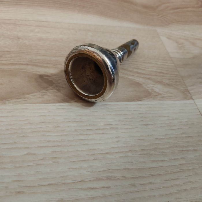 Продам тромбон B&S