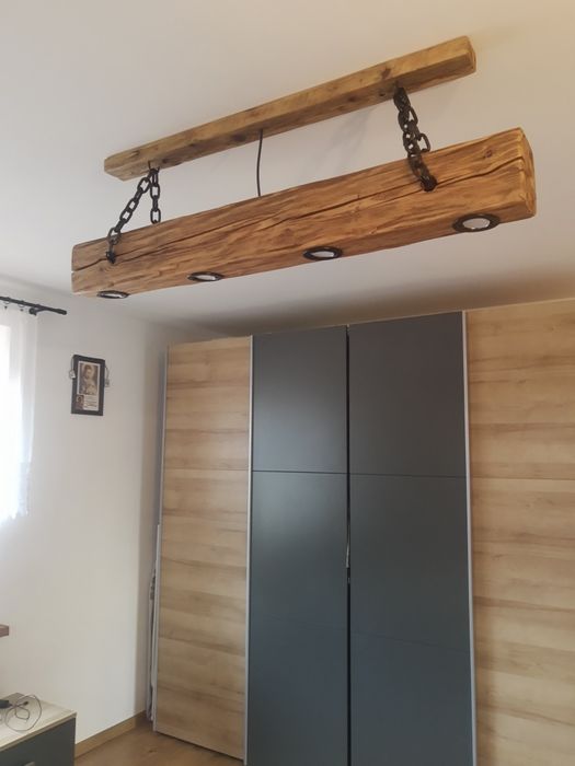 Lampa z belki drewnianej loft rustykalna