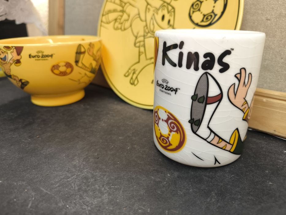 Euro 2004 Tableware Set - Kinas423055352598384643