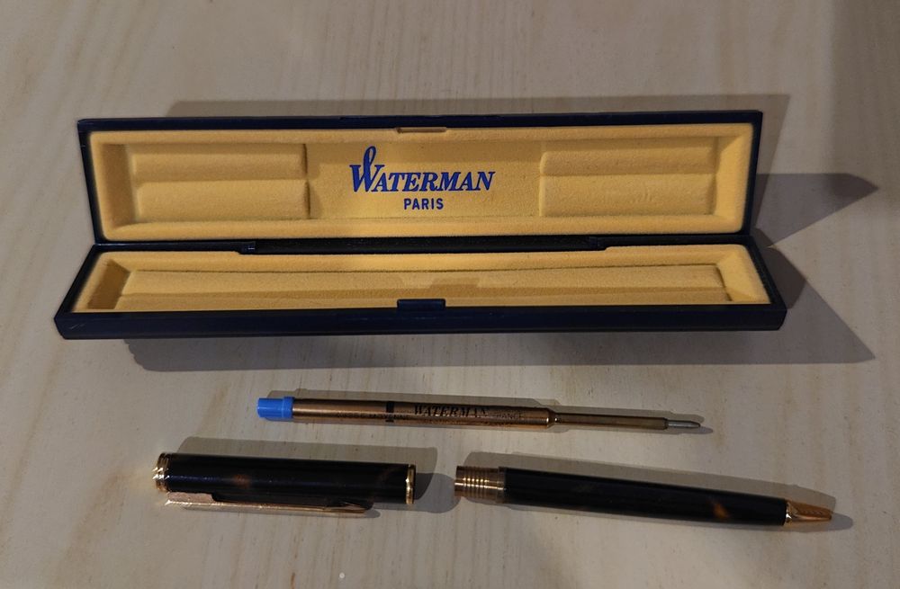 Caneta Waterman nova