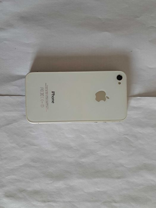 iPod 4s. 64Gb White bypass  б/у.