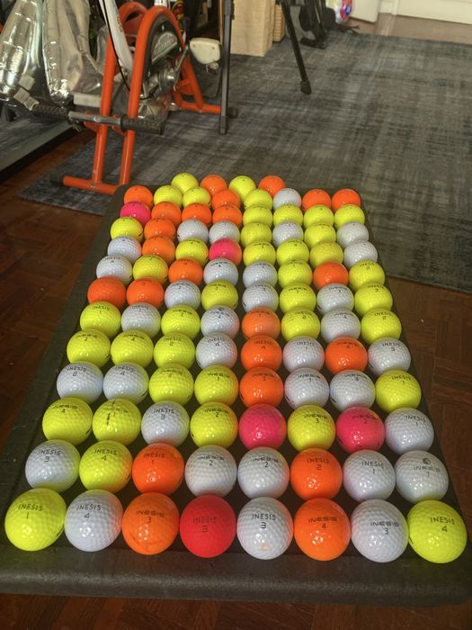 100 Bolas INESIS 500 (+ oferta de 12 Inesis100) em muito bom estado!