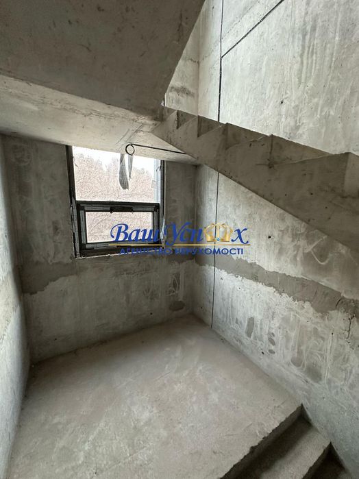 Продажа офисного  отдельно стоящего здания .ОСЗ. Центр .