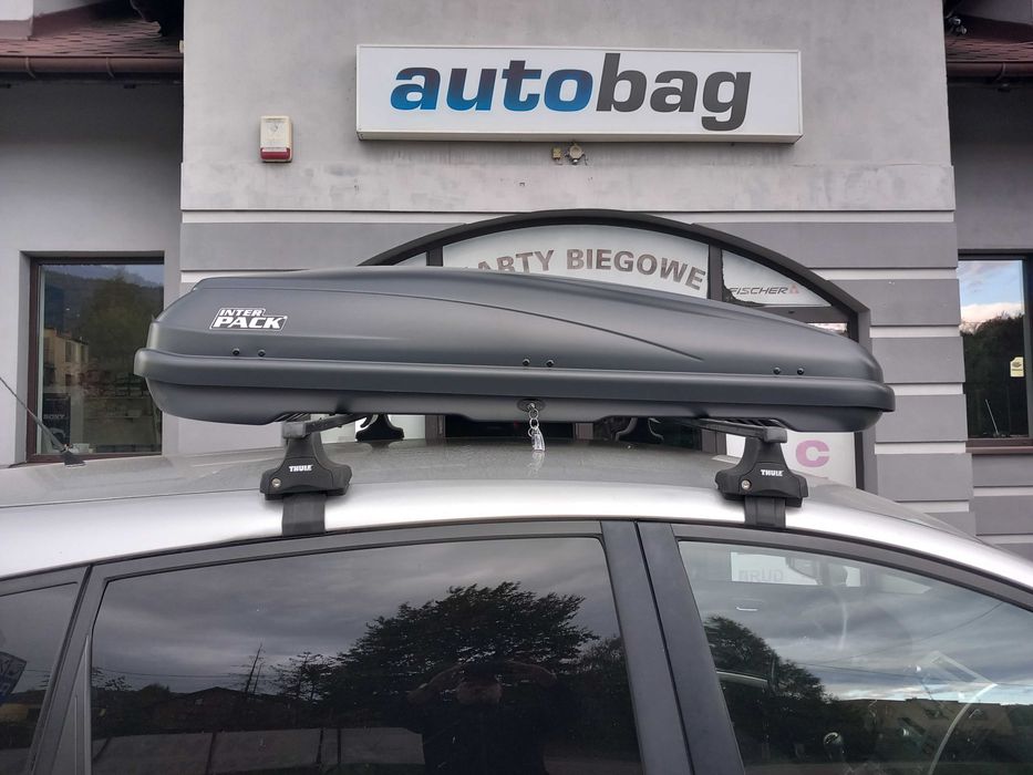 Box dachowy, bagażnik Inter Pack Horizon 420 . Solidny, aerodynamiczny box w kolorze antracytowym