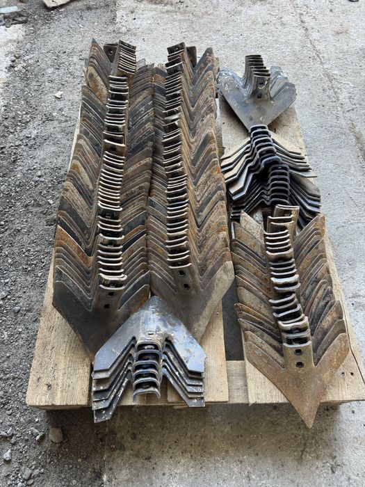 Лапи культиватора стрілки