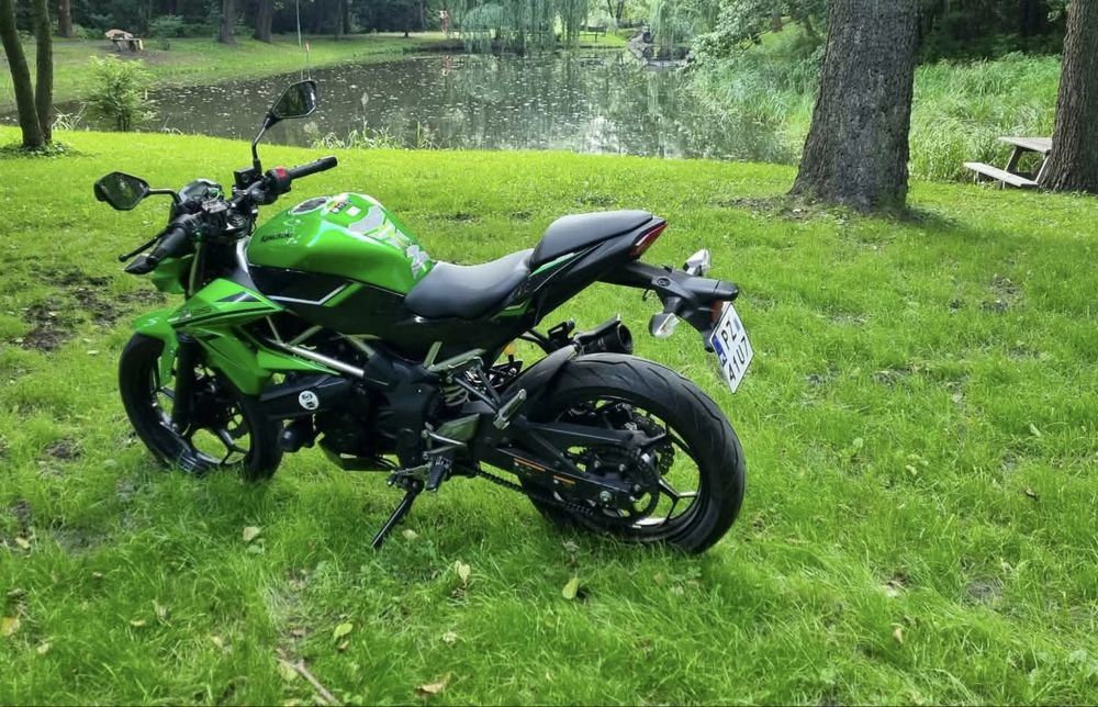 Kawasaki z125 abs