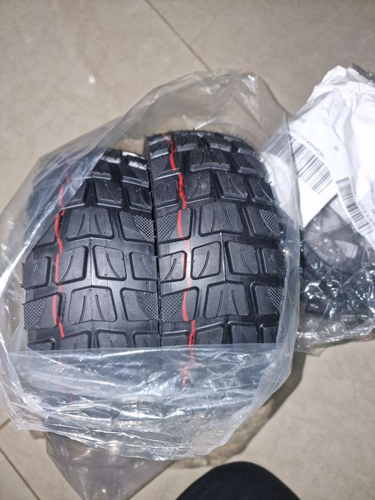 4 pneus de trotinete  novos