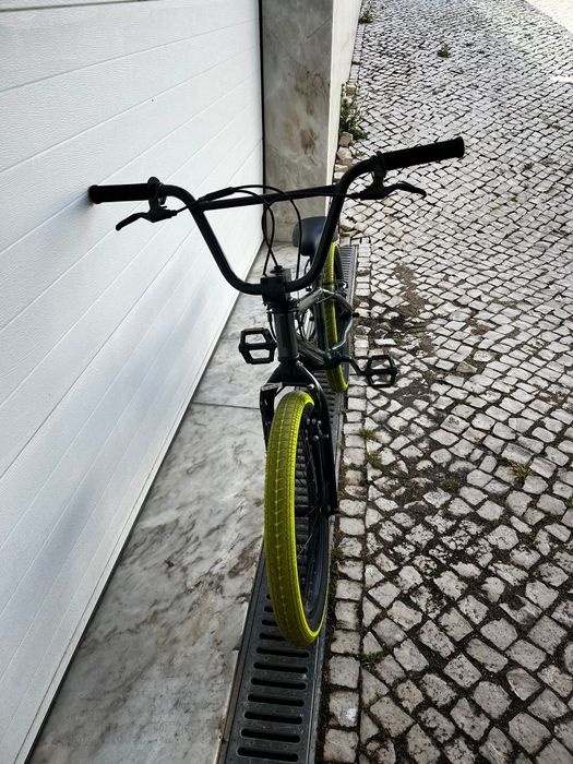 Bicicleta WIPE semi-nova
