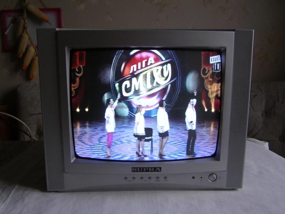 Телевизор Supra S-14N2A .