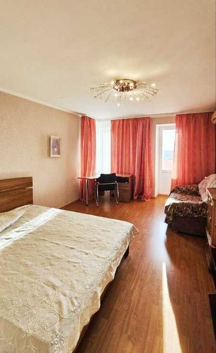 Продається 1 кімнатна квартира з видом на море. Таїрова, вул. Ільфа і Петрова