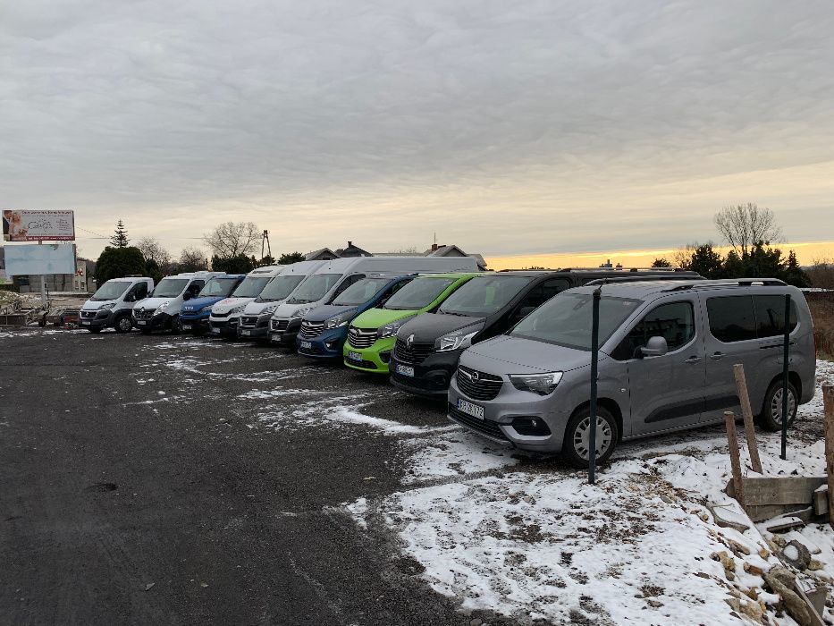 Wynajem Wypożyczalnia Busa Busów 9 Os Renault Trafic 24r