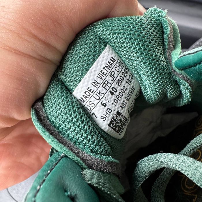 Чоловічі кросівки адідас спезиал зелені Adidas Spezial Green Red