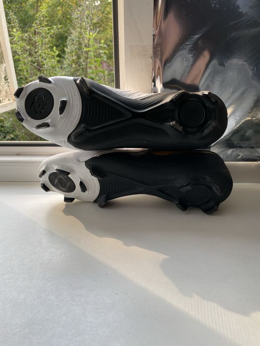 Nike Phantom GX II Academy FG