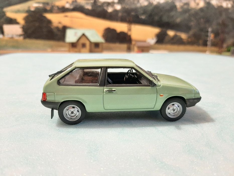 Модель Ваз 2108.Масштаб 1/43.