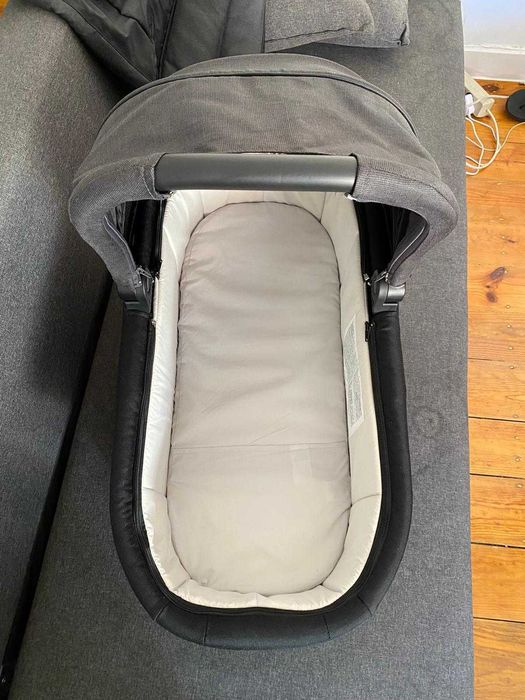 Alcofa Chicco – como nova + colchão incluído