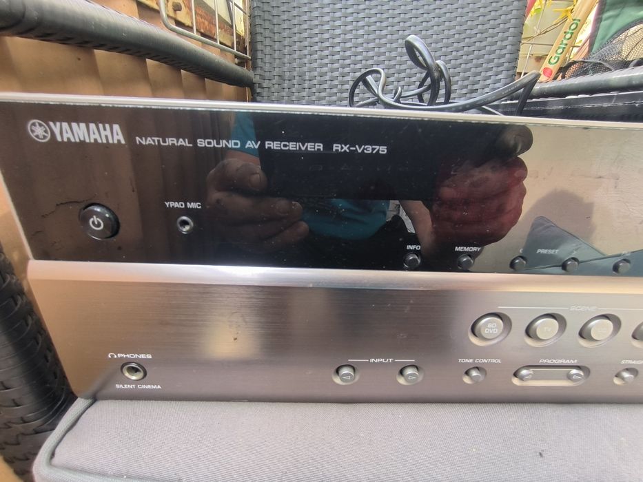 Amplituner Yamaha RX-V375